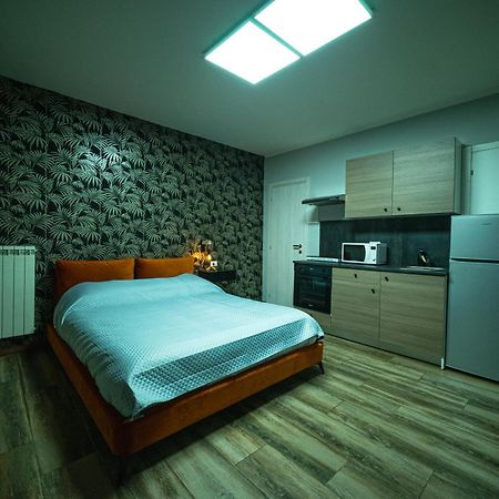 Regis 2 Appartamenti Resort Centro Storico Chivasso Εξωτερικό φωτογραφία