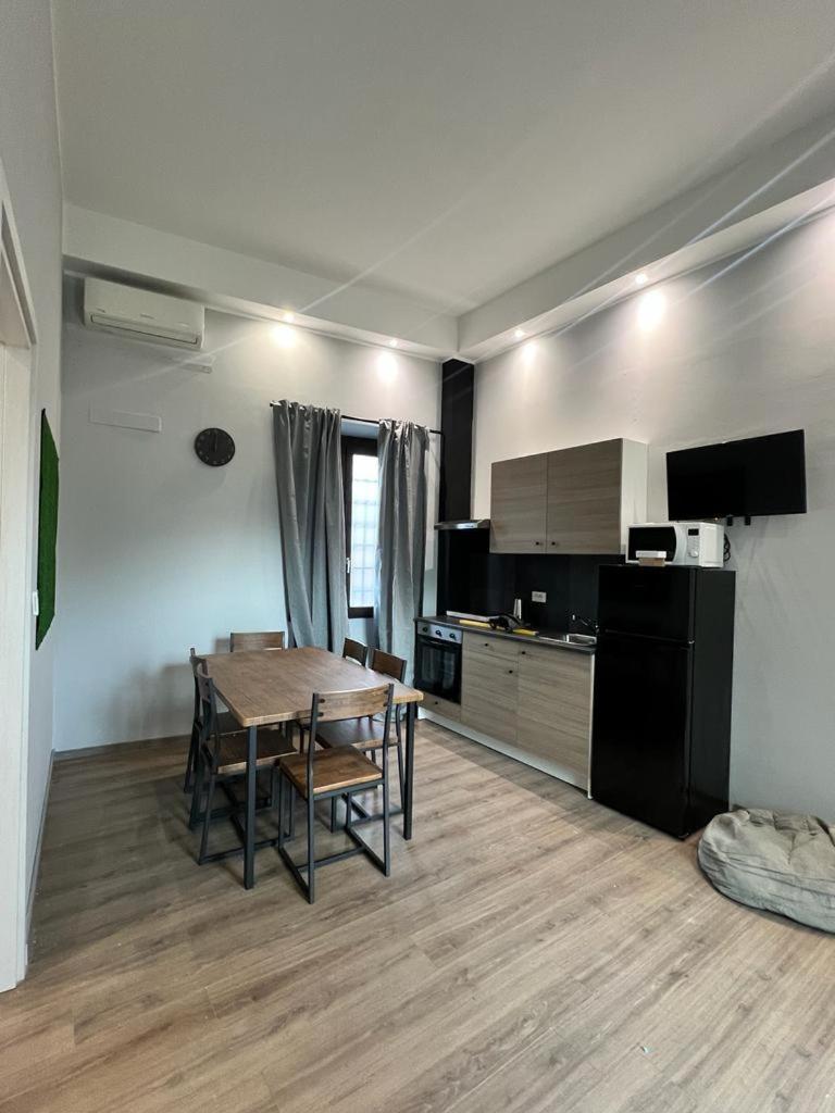 Regis 2 Appartamenti Resort Centro Storico Chivasso Εξωτερικό φωτογραφία