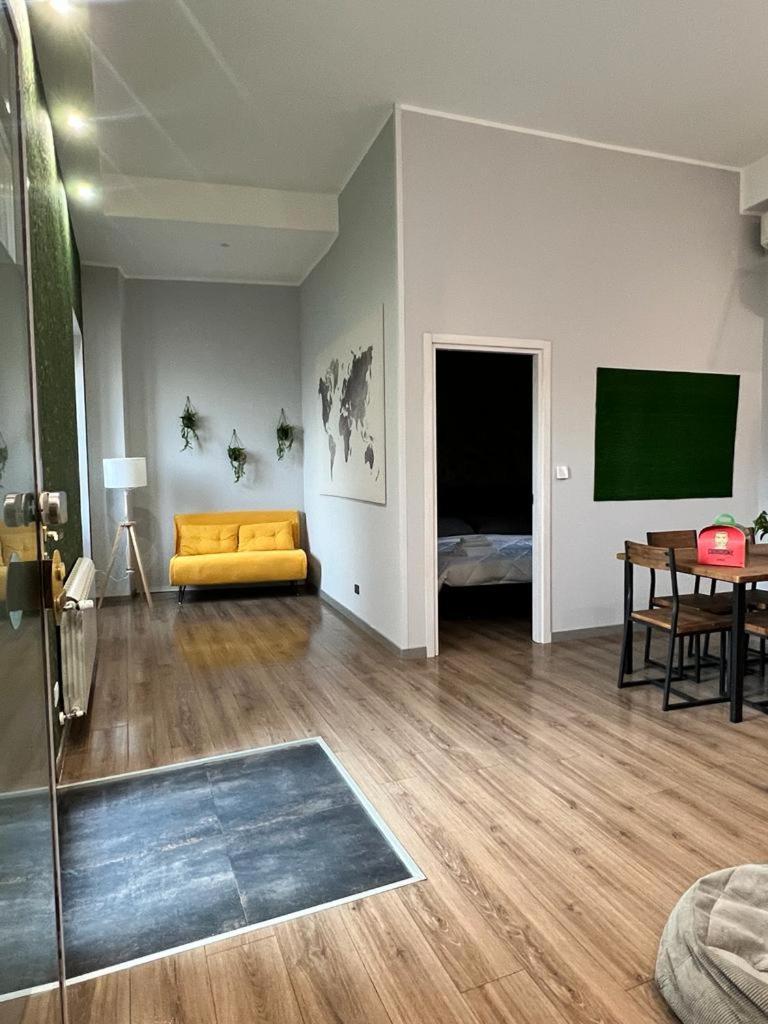 Regis 2 Appartamenti Resort Centro Storico Chivasso Εξωτερικό φωτογραφία